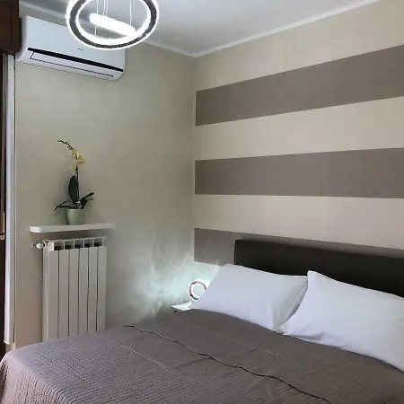 Easy Airport Luxury Aparment Apartment