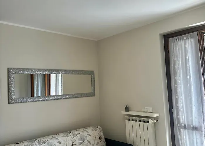 Easy Airport - Executive Apartment