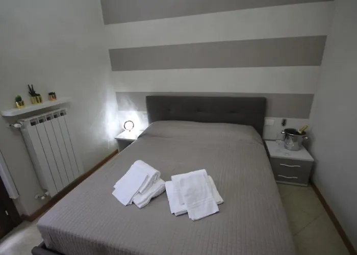 Easy Airport - Executive Apartment